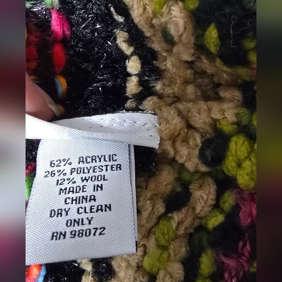 Women's Steve Madden Colorful Chunky Knit Beanie Winter Hat - Picture 6 of 6